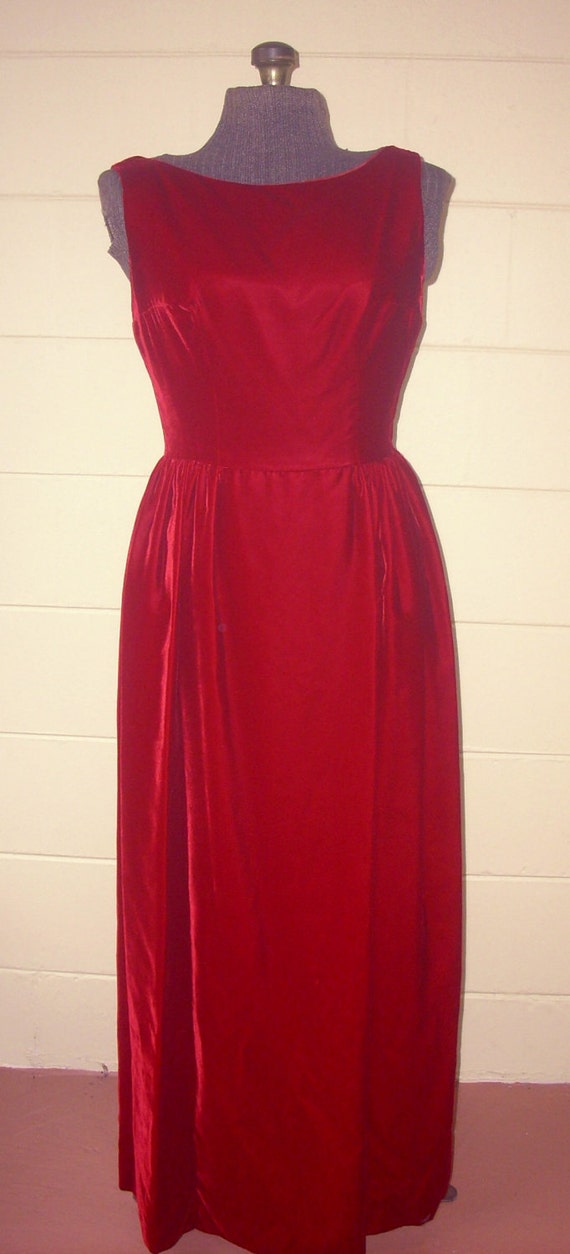 Items similar to Gorgeous Red Velvet 60's Formal Gown Dress Classic ...