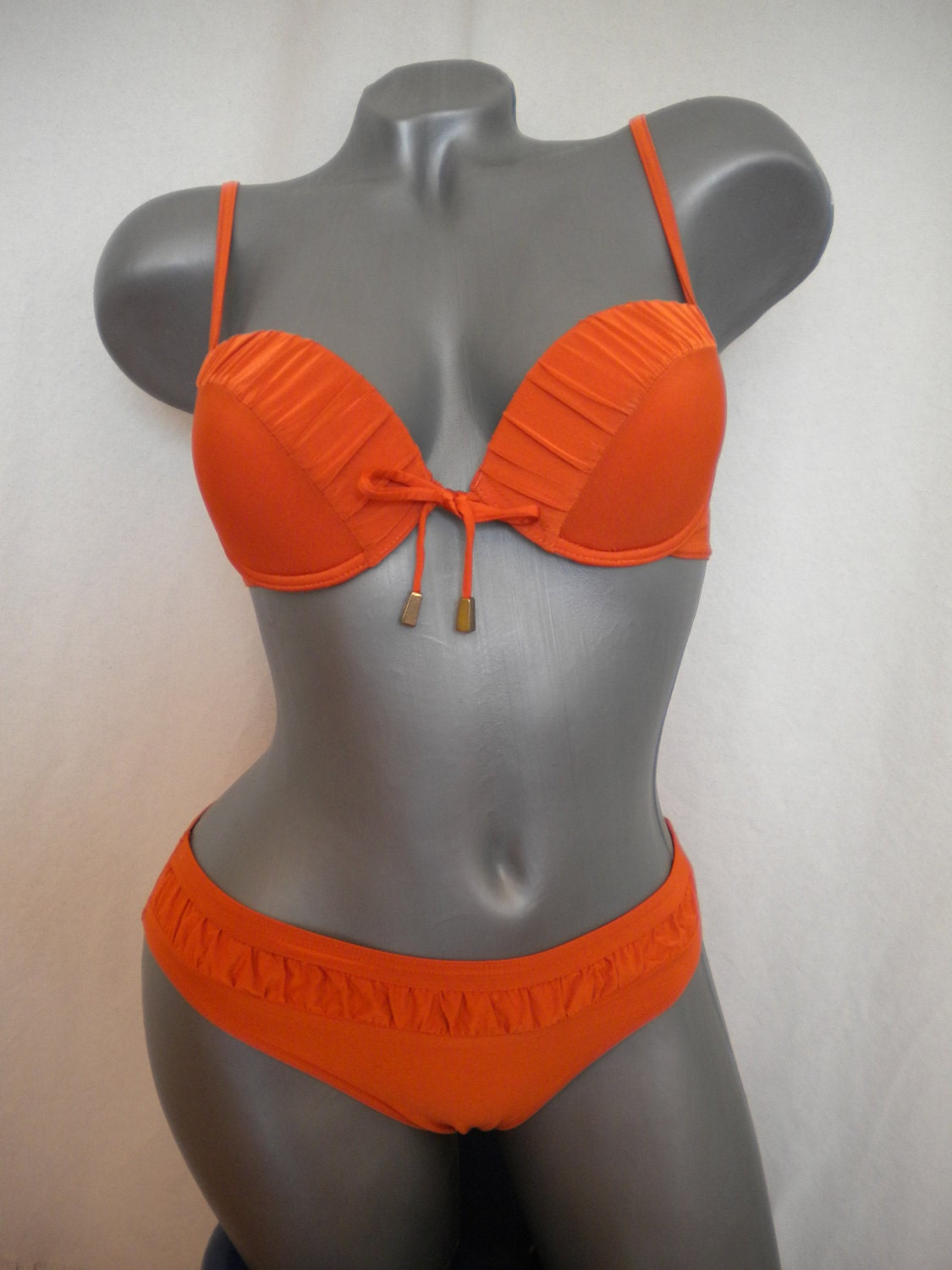 clearance sale push up top hipster bikini bottoms in dark