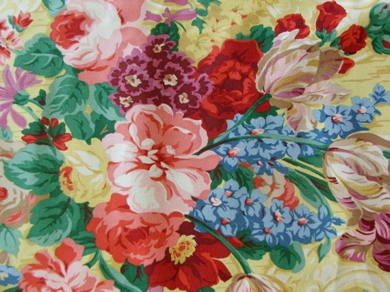 Items similar to COTTON CHINTZ FLORAL FABRIC A Ramm English Vintage ...