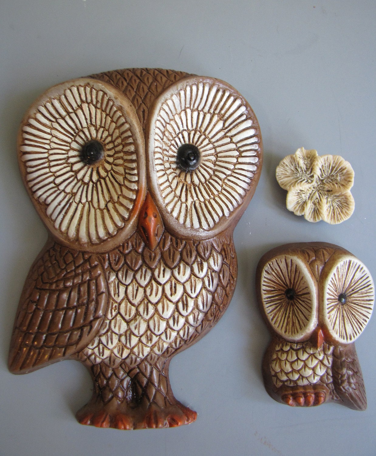 vintage owl wall hangings