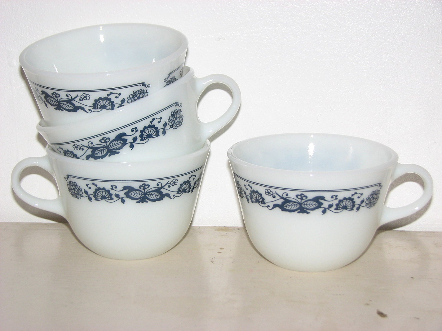 4 Vintage Pyrex Milk Glass Coffee Cups Corning by