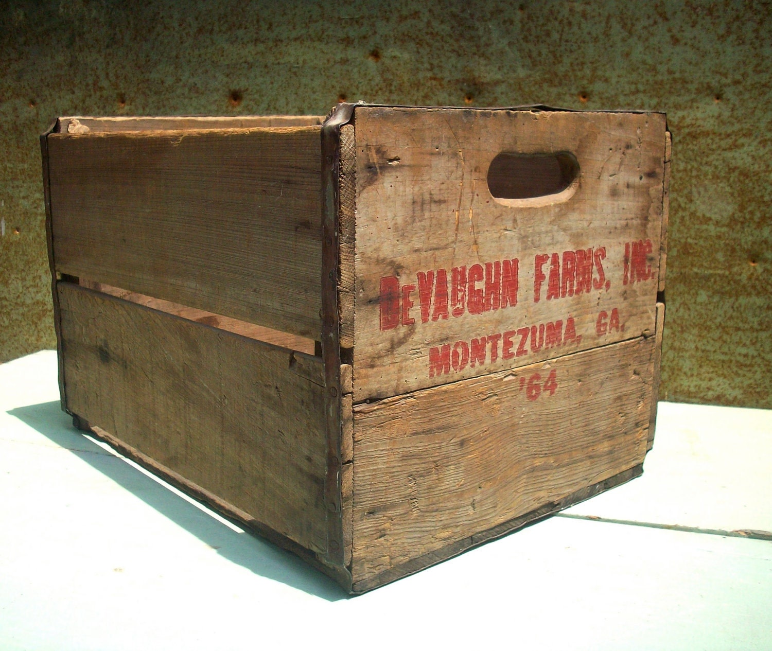 Vintage Printed Wood Crate / Farm / Large / Orchard by urgestudio