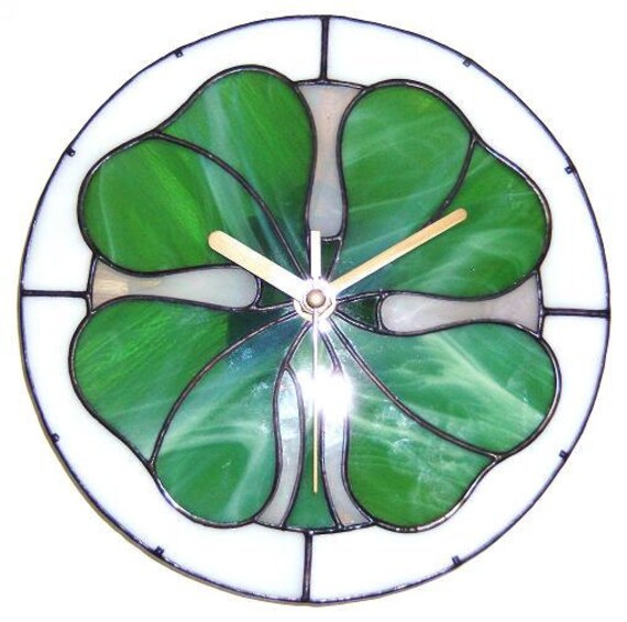 Celtic Crest Clock - Green, White  Gold - Scotland - Ireland