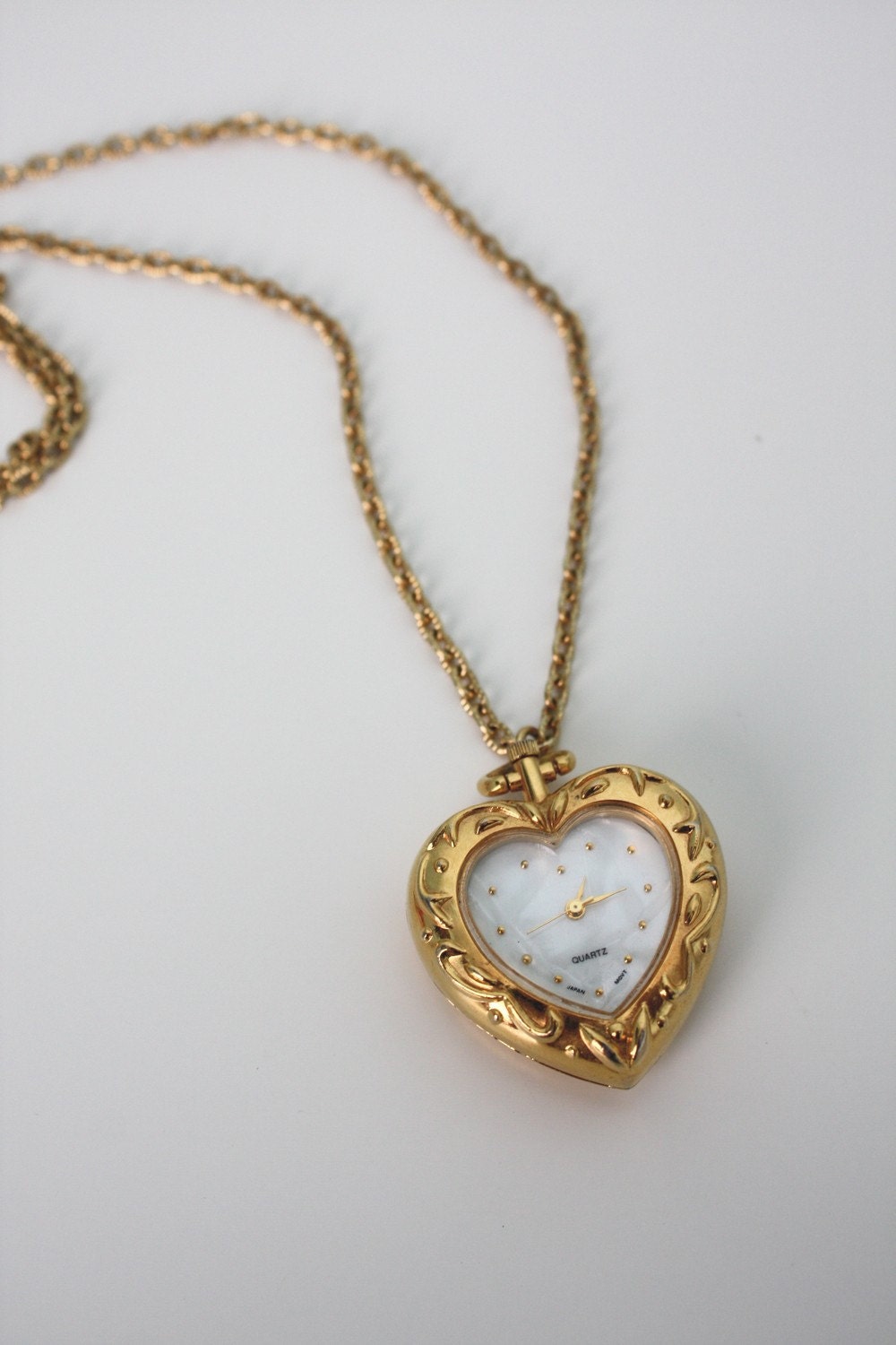 Vintage Quartz Heart Watch Pendant Necklace Necklace