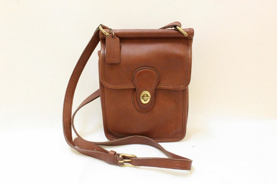 Vintage Coach Tan Color Leather Messenger Bag // by grassdoll