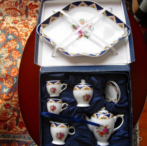 Mini Tea Set 10 Piece Adeline Collection