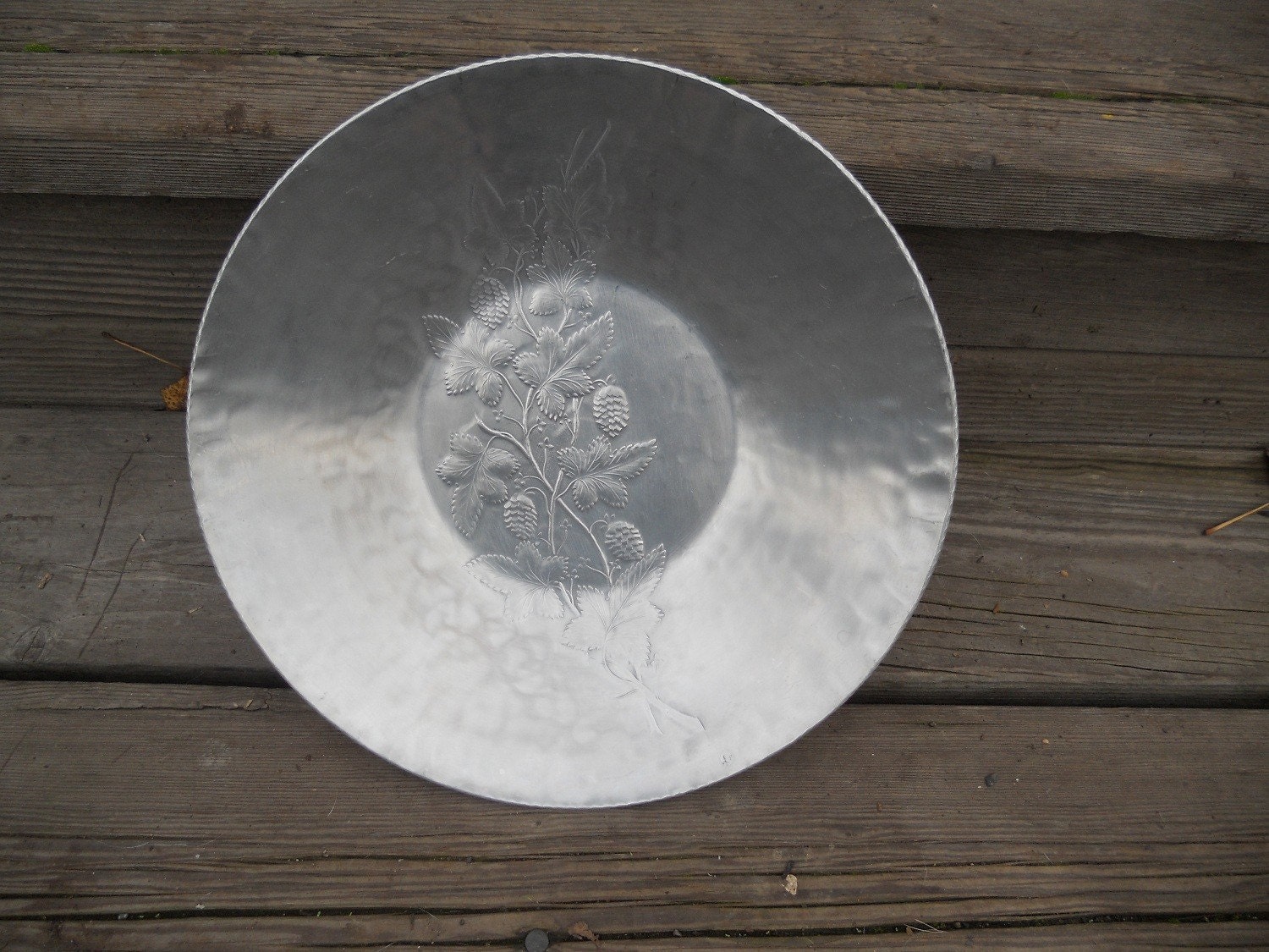 Hand Everlast Metal Bowl