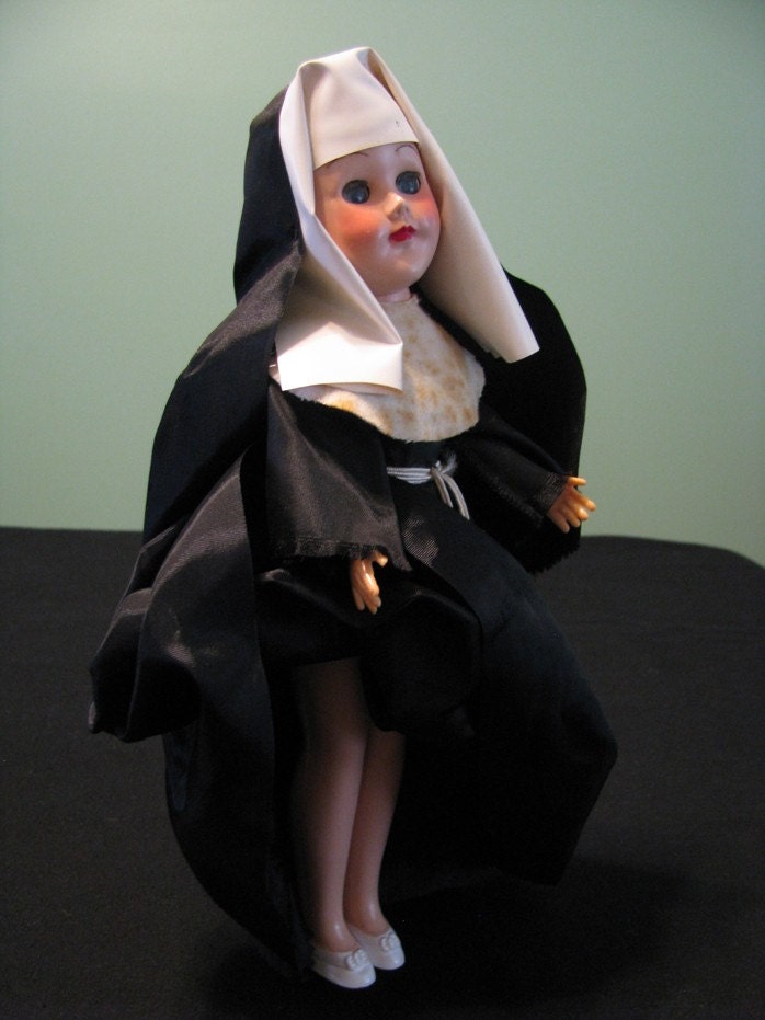 Vintage Nun Doll 4690