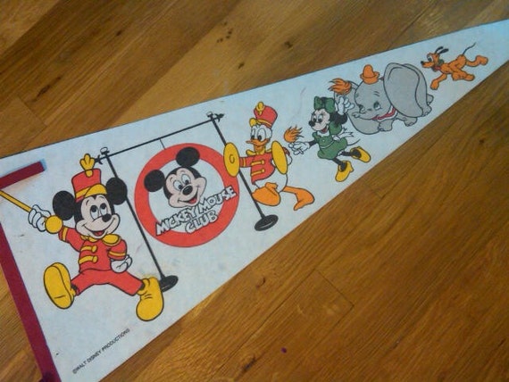 Items similar to Vintage Walt Disney World Banner on Etsy