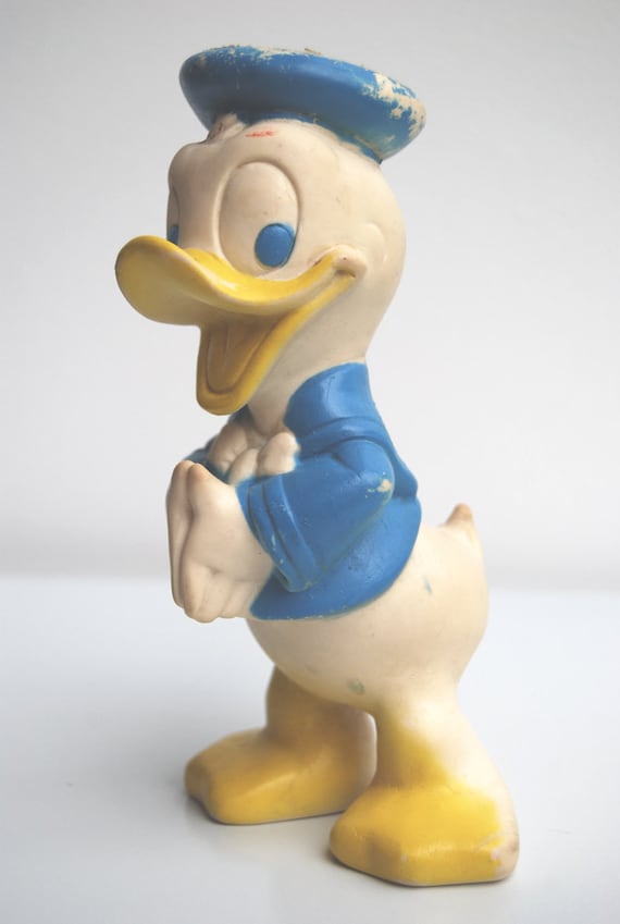 Vintage Donald Duck Rubber SqueezeSqueak Toy DELL Walt
