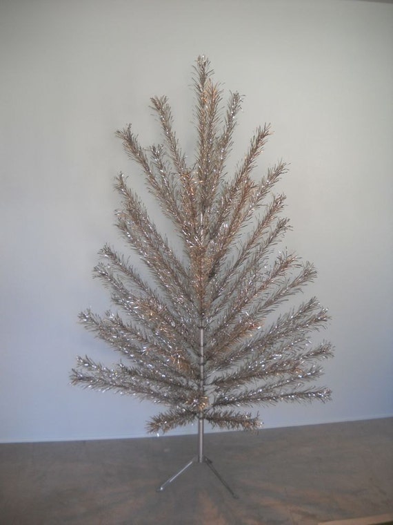 Aluminum christmas tree 1960s 6 foot complete mid century xmas