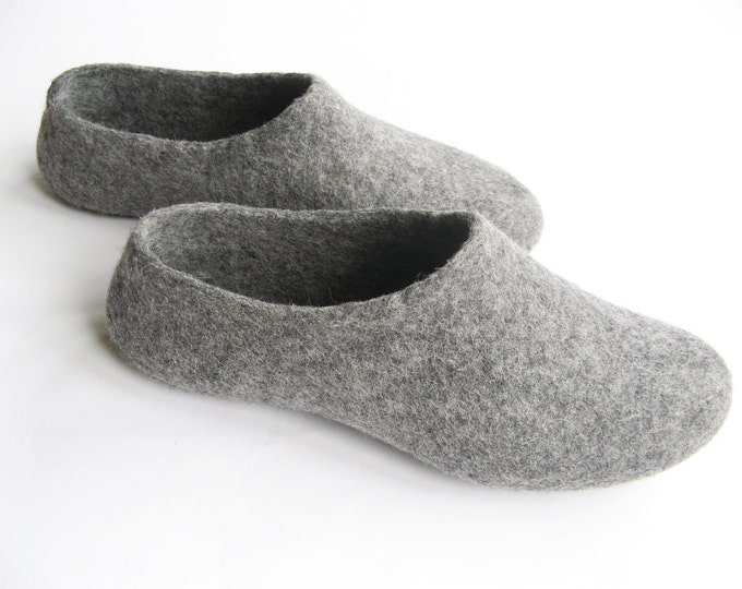 Gray Felted Slippers, Womens Wool House Shoes with Rubber Soles, Organic Felt Shoes, Indoor Outdoor, Gift for Her, Felt Slipper, Custom Fit