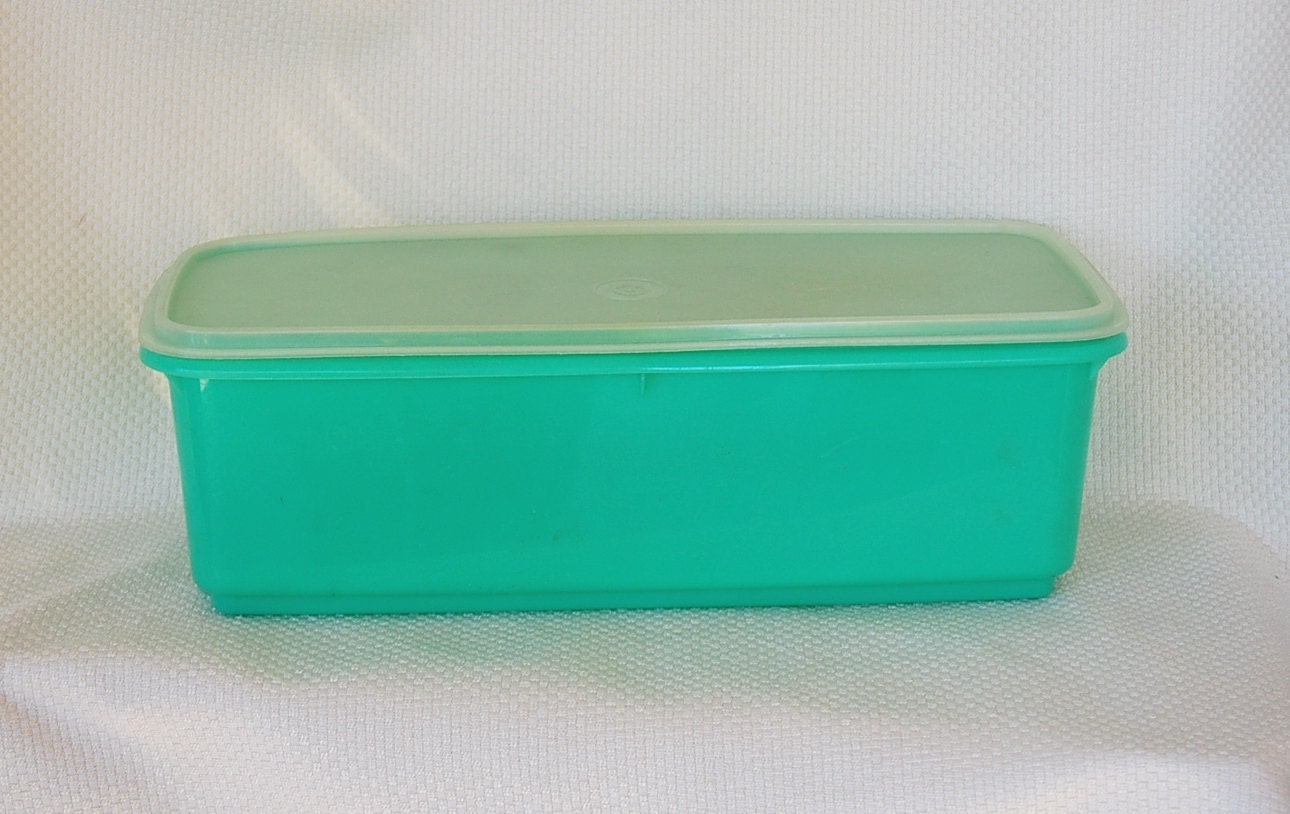 Vintage Tupperware Easy Crisp Veggie by FunkyJunkyVintage on Etsy