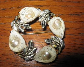 Vintage Circle Pin Brooch