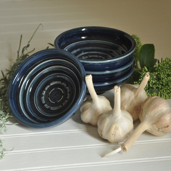 Garlic Grater Bowl by FoodieCeramics on Etsy