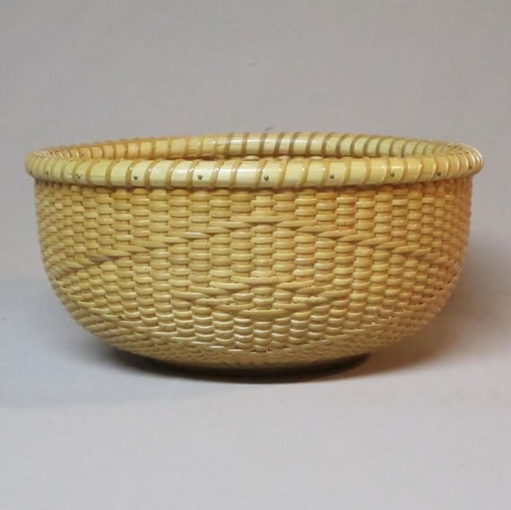 Nantucket Style Basket with Oak Base and Double Diamond Design