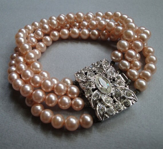 Vintage Pearl Bracelet with large Rhinestone by EyeCandyAntiques