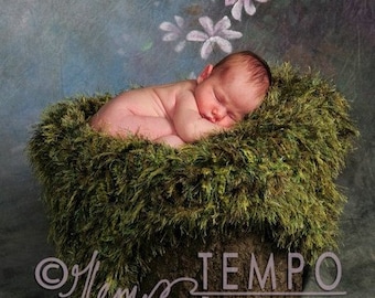 Grass Prop Mossy Baby Blanket Photo Prop. Green 'Grass' Outdoor Look Infant Newborn Photography Prop