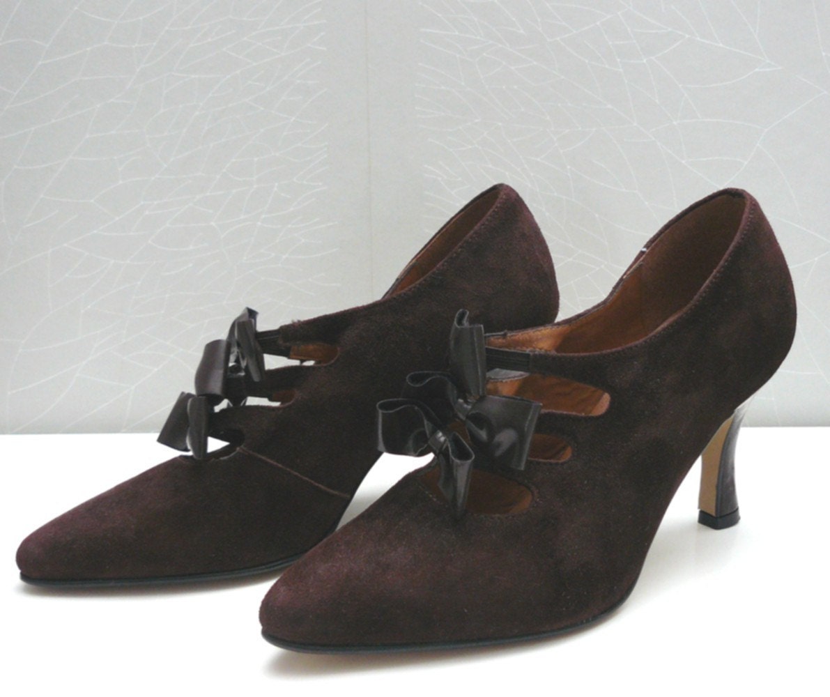 chocolate brown square toe heels