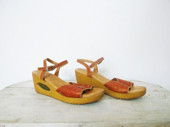 Tan 70's Yo Yo's WEDGE Sandals
