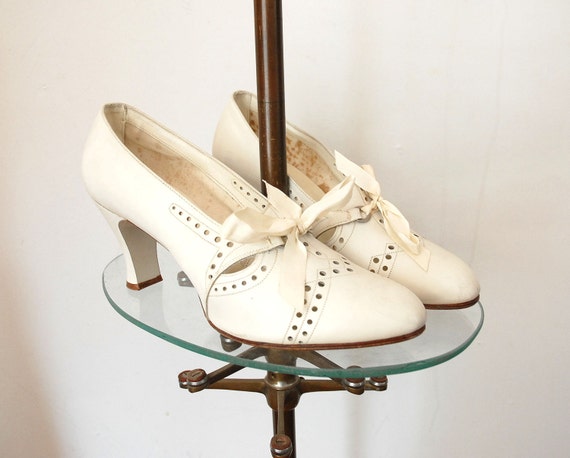 1930s evening shoes