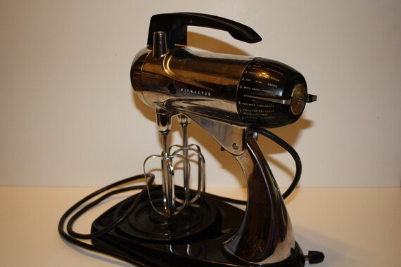 Vintage Sunbeam Mixmaster 12C by auctionjunkies on Etsy