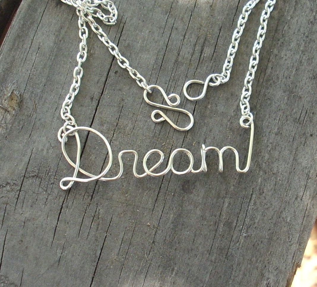 DREAM silver wire necklace