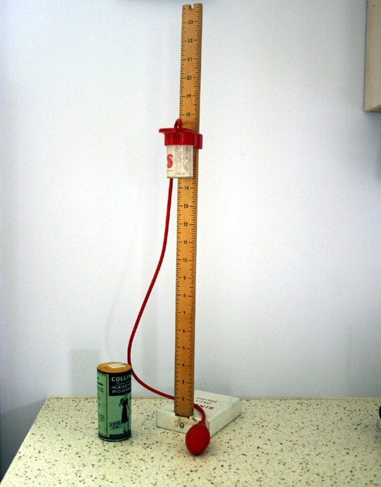 Singer Skirt Hem Marker with Chalk