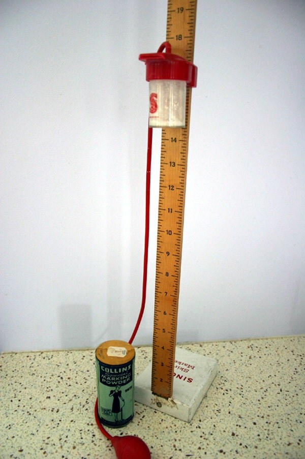 Singer Skirt Hem Marker with Chalk