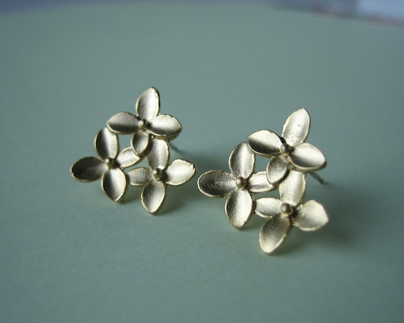 Simple hydrangea earrings  wedding jewelry bridesmaid gifts birthday 