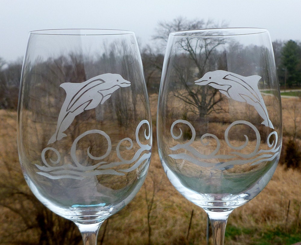 Etched Wine Glasses Dolphin Playing In The Waves Set Of 8736