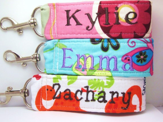 Items similar to 3 kids name tags (1 set). The design