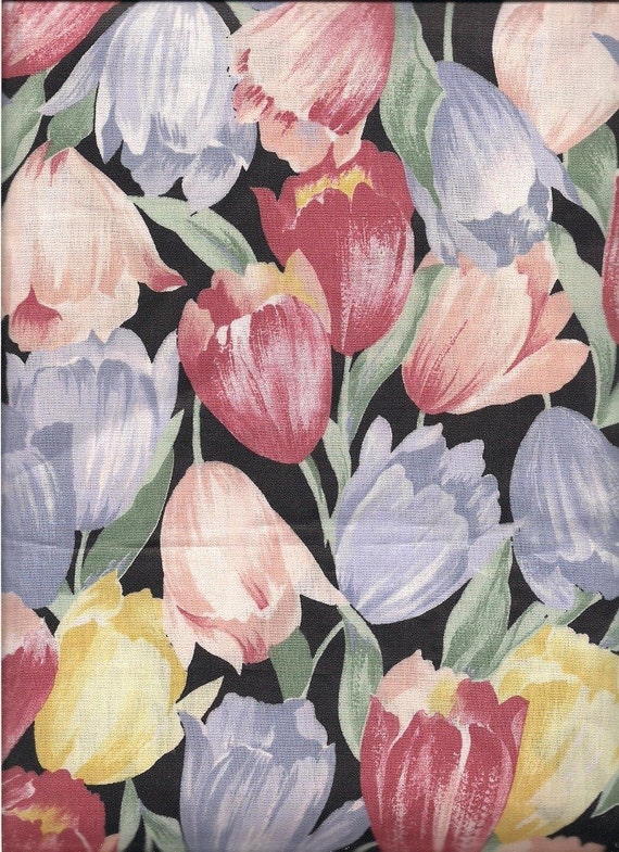 Large Tulip  Print Fabric  2 Yards Cotton Polyester Y0128