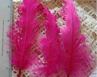 3 Loose Nagorie Feathers - Hot Pink