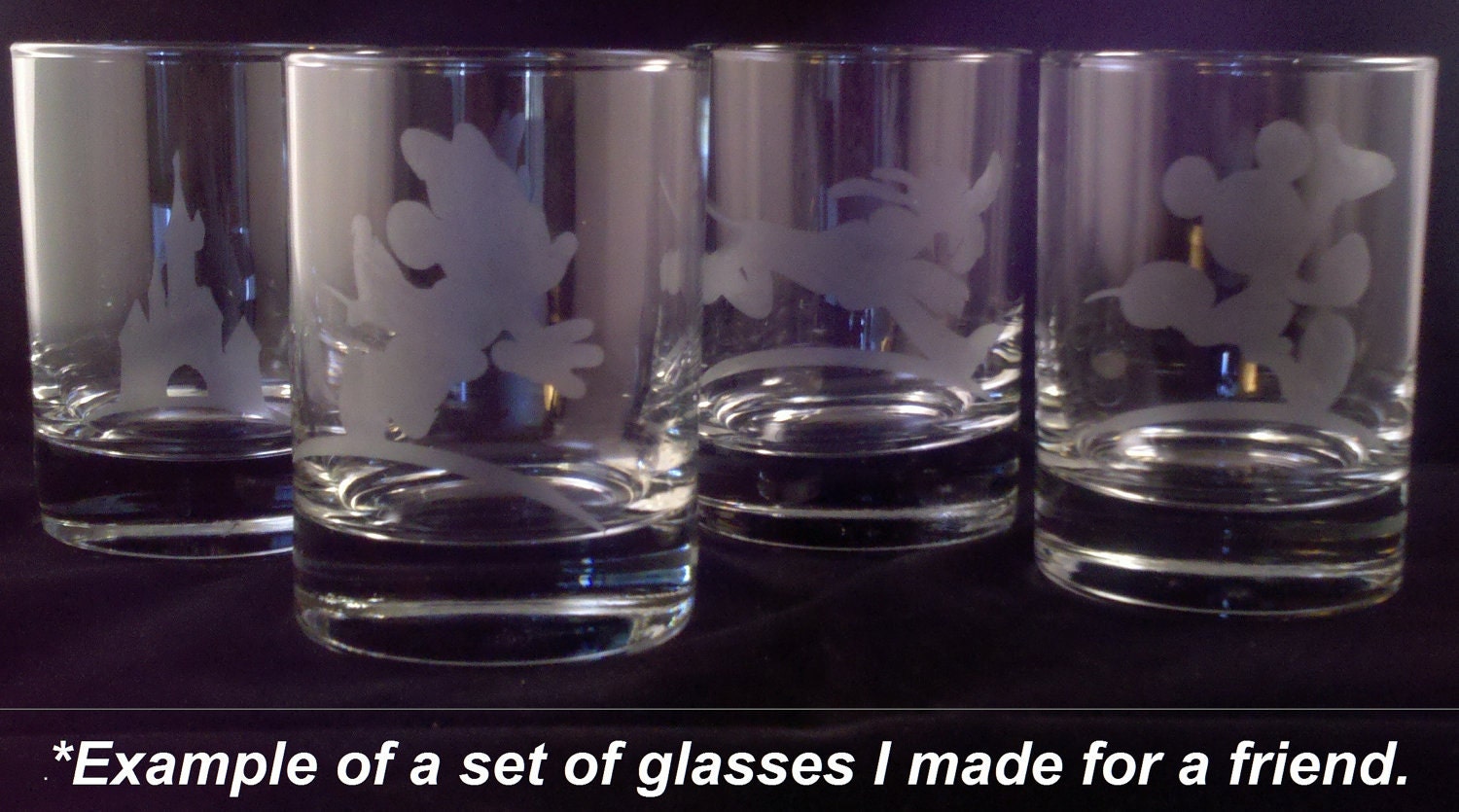 Cat etched drinking glasses with 4 different poses.