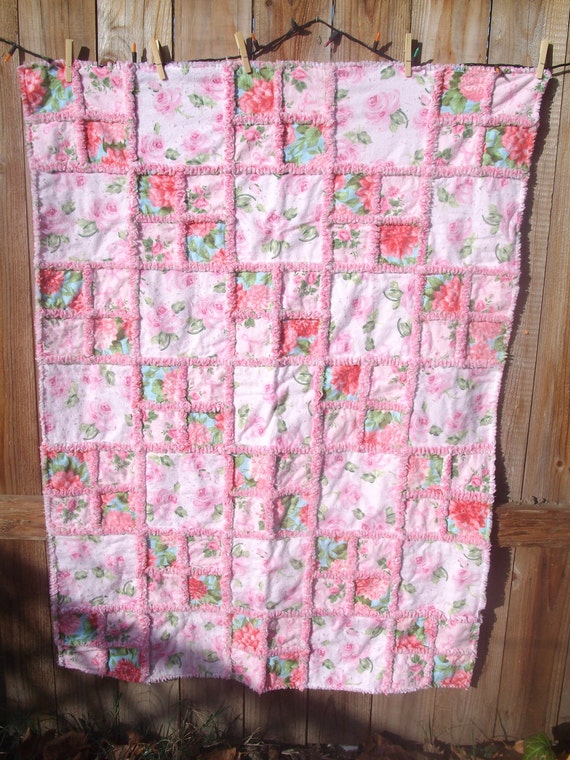 Pink Rose Rag Quilt