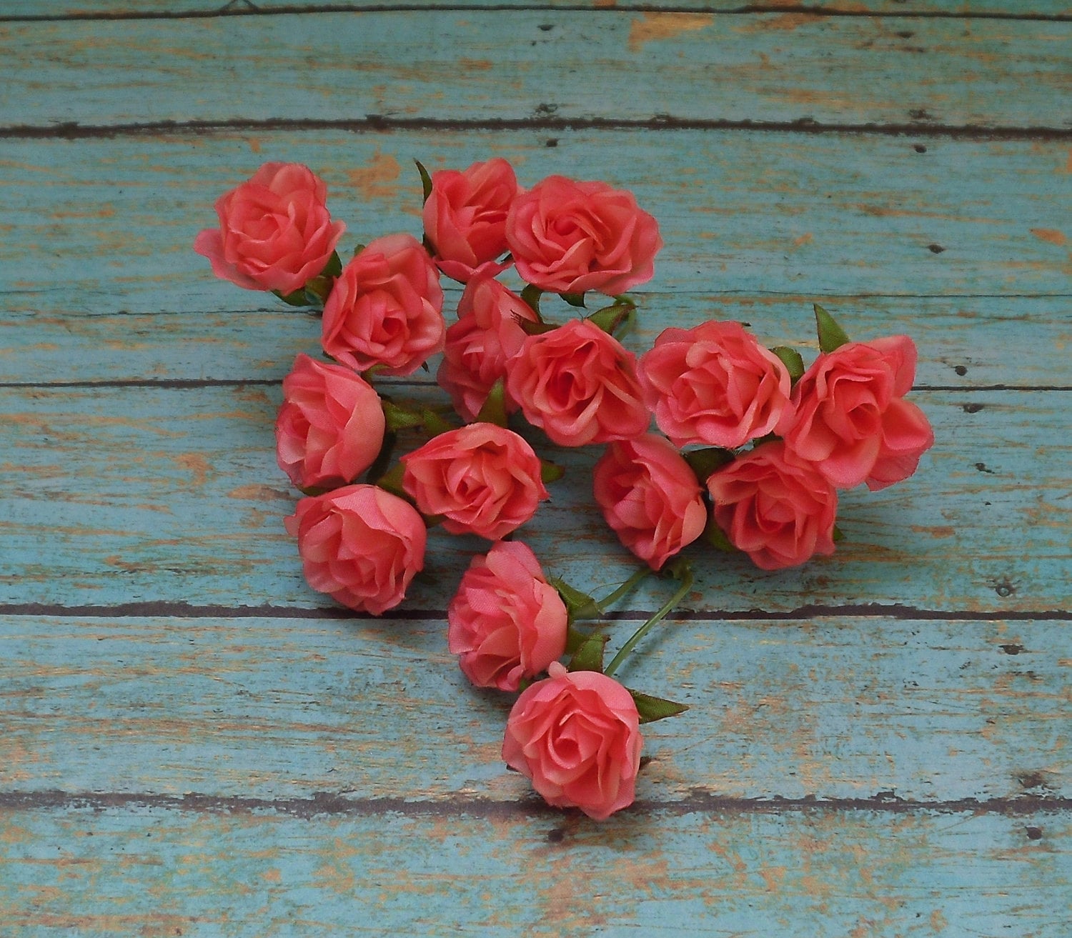 Silk Flowers 15 Tiny HOT PINK Sweetheart Roses Dry Look