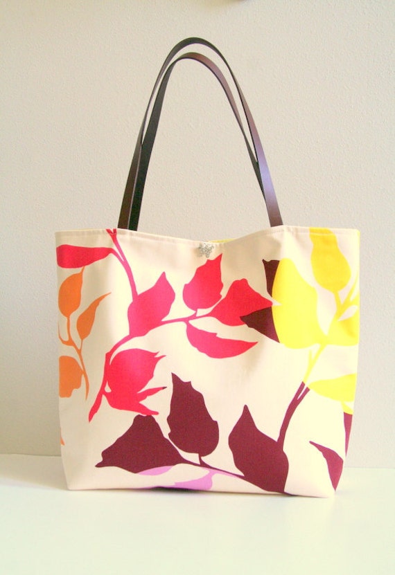 large tote bag with leather straps by SassyStitchesbyLori on Etsy
