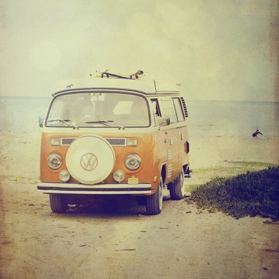 Beach Wagon 4x4 surf photo VW Volkswagon Kombi van by elgarboart