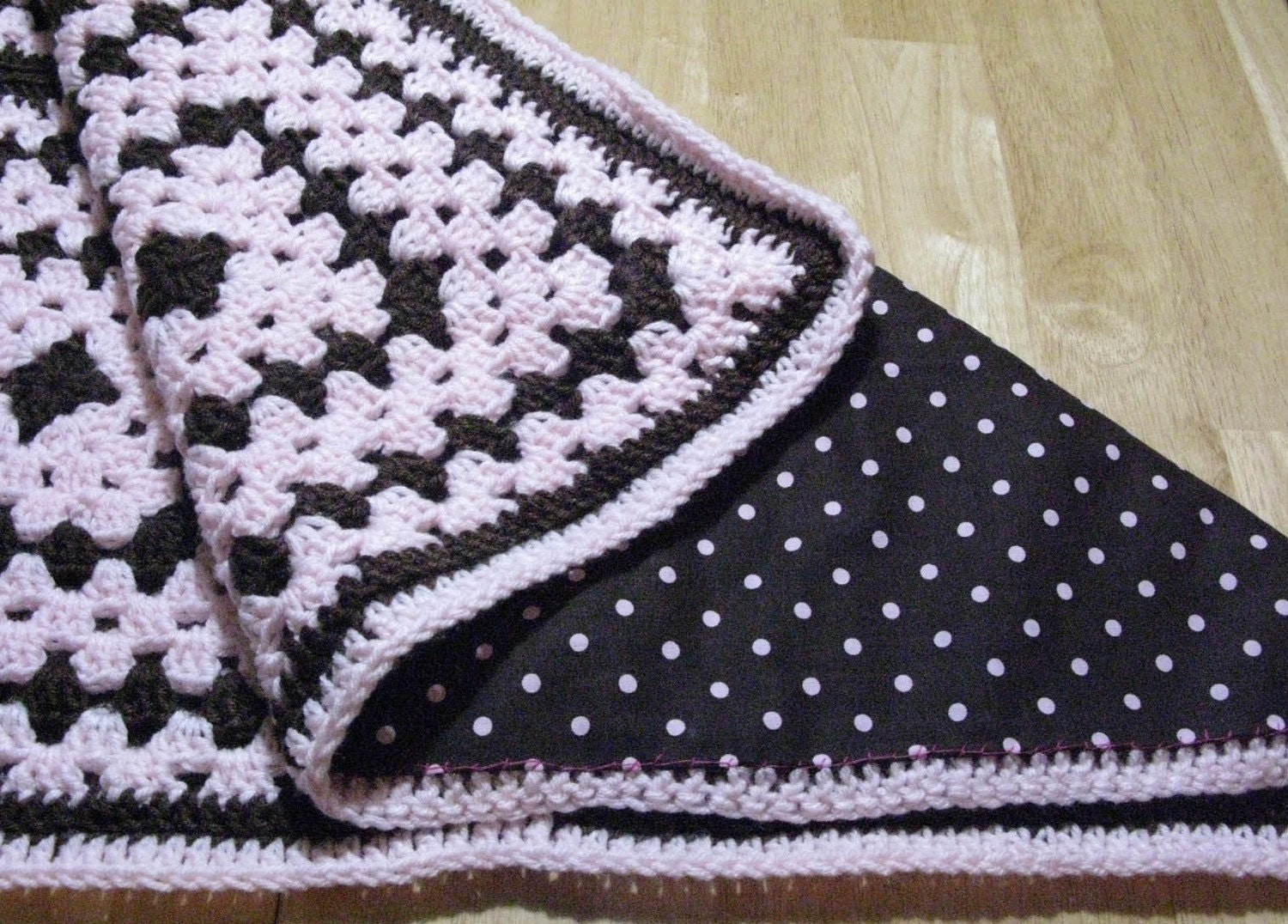Crochet baby blanket pattern reversible pink and brown PDF