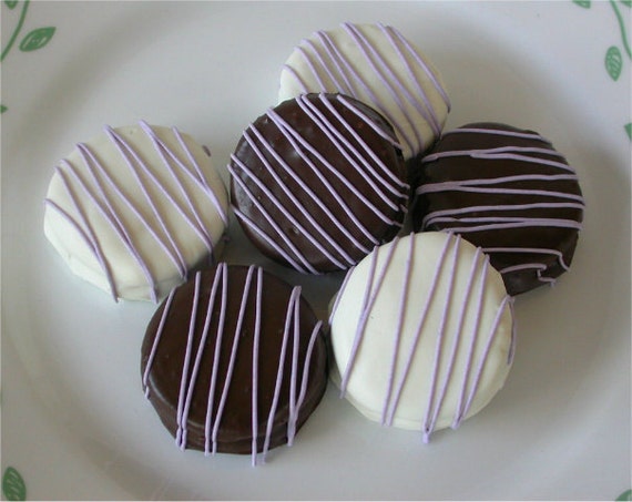 90 edible wedding cookie favors - Dipped Oreo Cookies for bridal and baby showers, rehearsal dinner, anniversary and birthday party favor Il_570xn