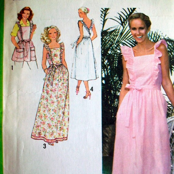 1979 Simplicity 8975 Dress Apron Pattern Size 18 & 20