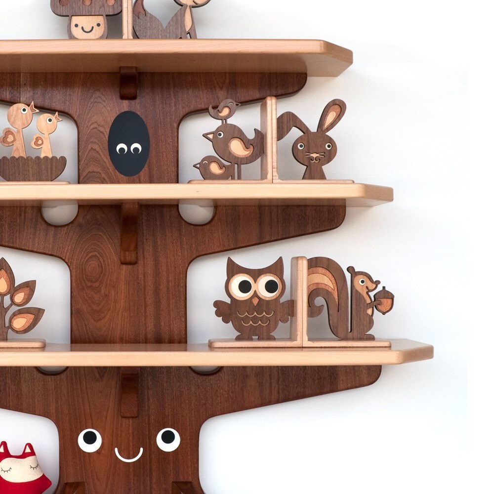 Happy Tree Bookshelf with 4 Wood Animal Bookends