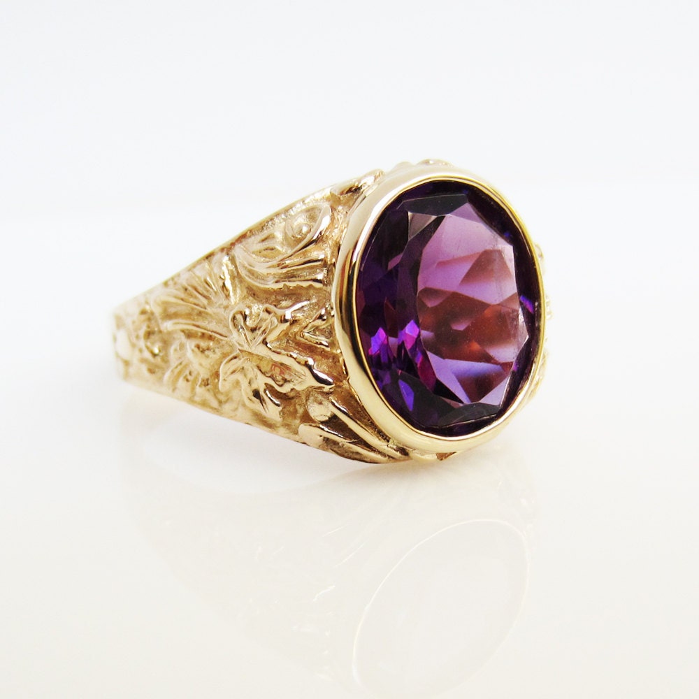 Large oval Amethyst 14k gold men's ring maple by EnciFineJewellery
