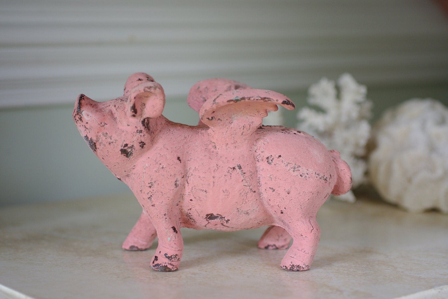 Home Decor Cast Iron Flying Pig Pink Pig