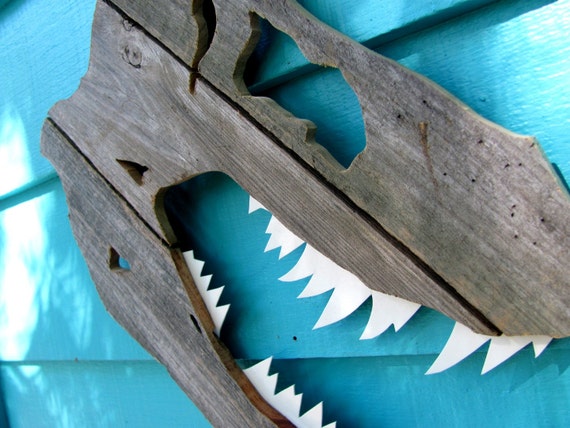 Dinosaur, T-Rex Skull made of recycled wood