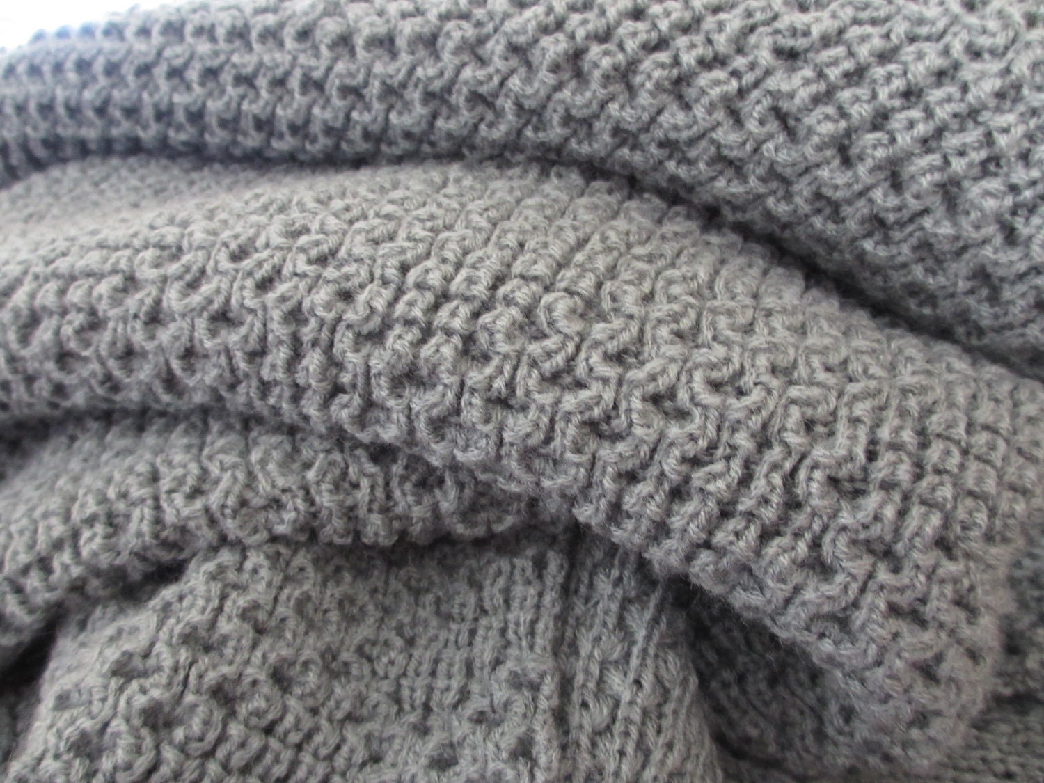 Knitted Blanket Afghan/Throw Medium Gray