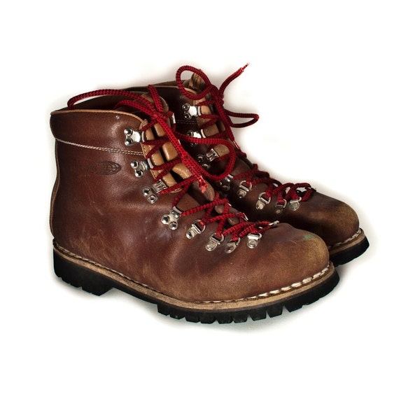Vintage Boots Mens Leather Vasque Hiking Mountaineering