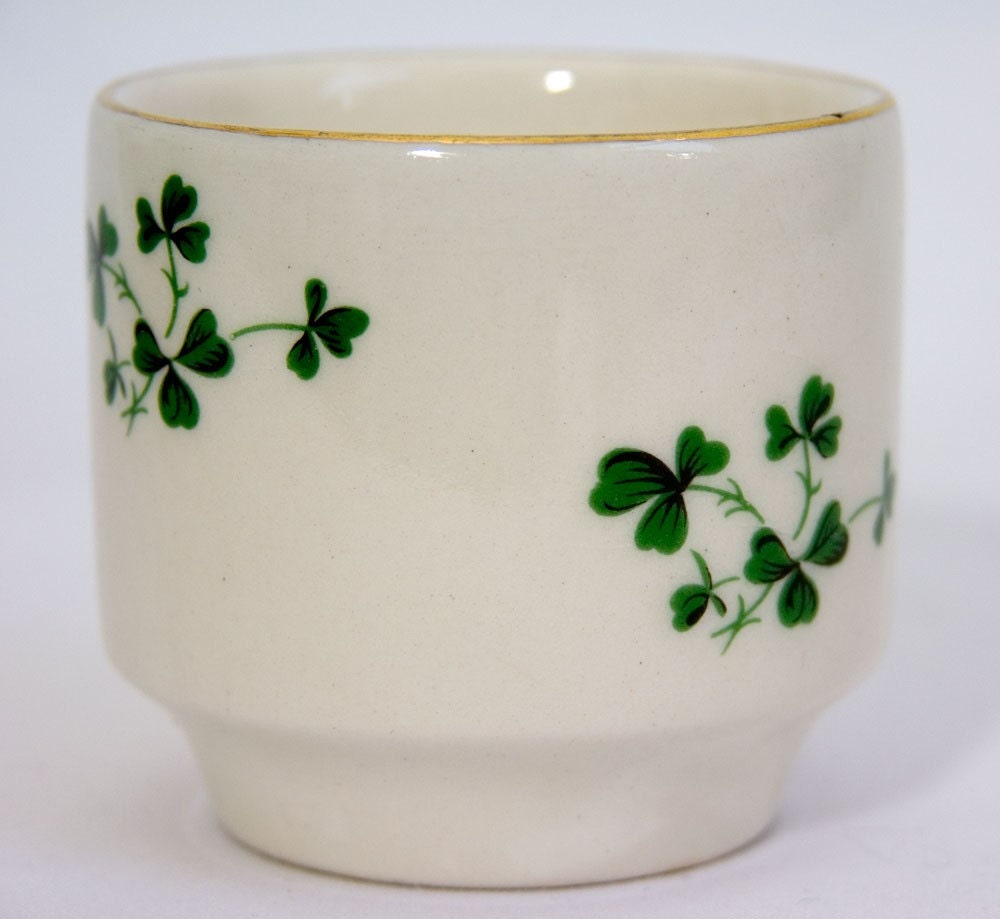 Vintage Irish Egg Cup Carrigaline Pottery