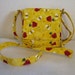 Insulated Sandwich Pouch - Apples & Bees